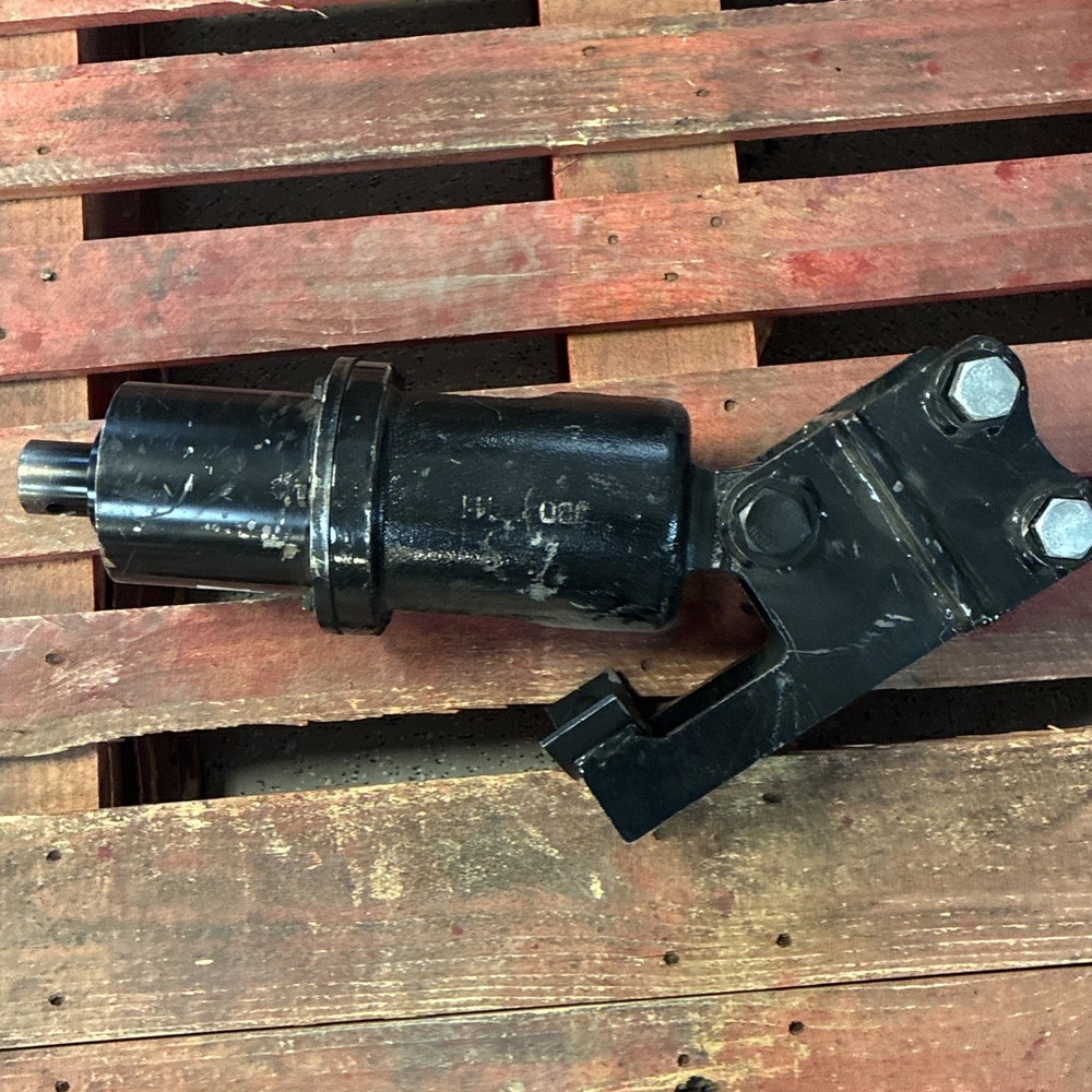 Auger Drive Universal Mount