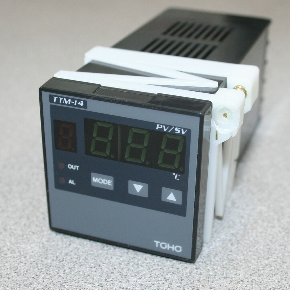 TOHO TTM-14-ORA Temperature Controller