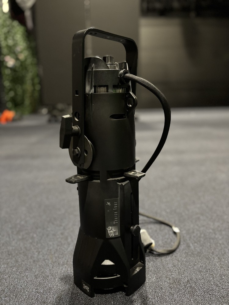 ETC Source 4 Jr 36 degrees Ellipsoidal Light