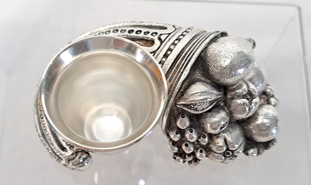 Antique Reed & Barton 263 Silver Plated Small Cornucopia Candlestick Holder EUC!
