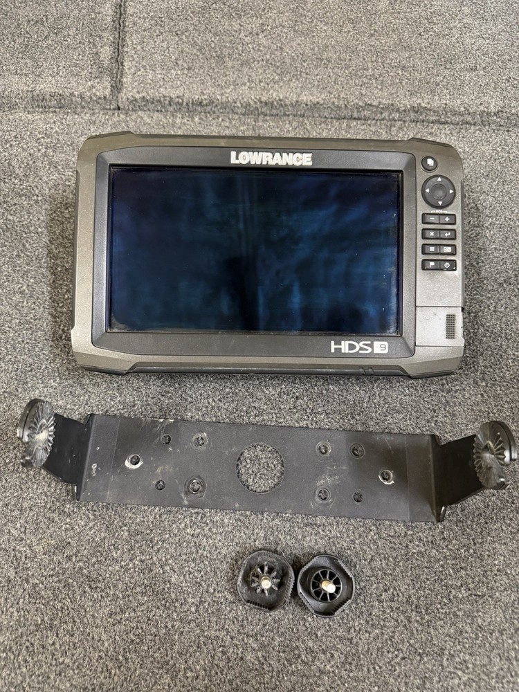 Lowrance HDS 9 Carbon