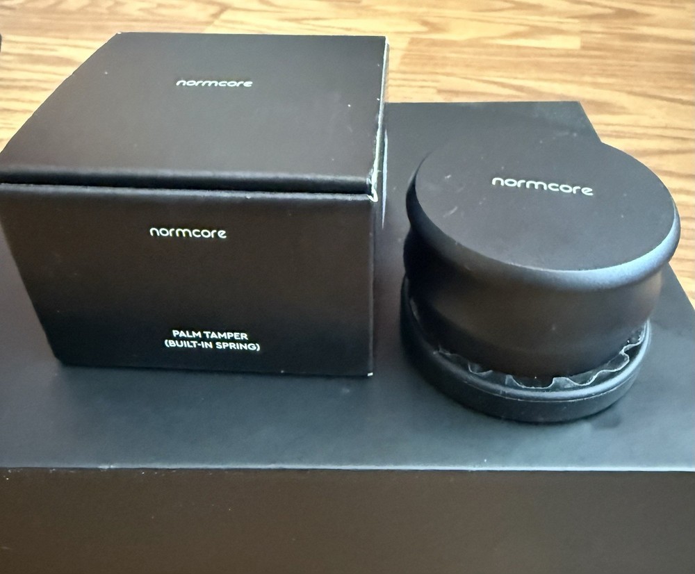 Normcore Palm Tamper Built-in Spring Black Espresso Coffee Accessory