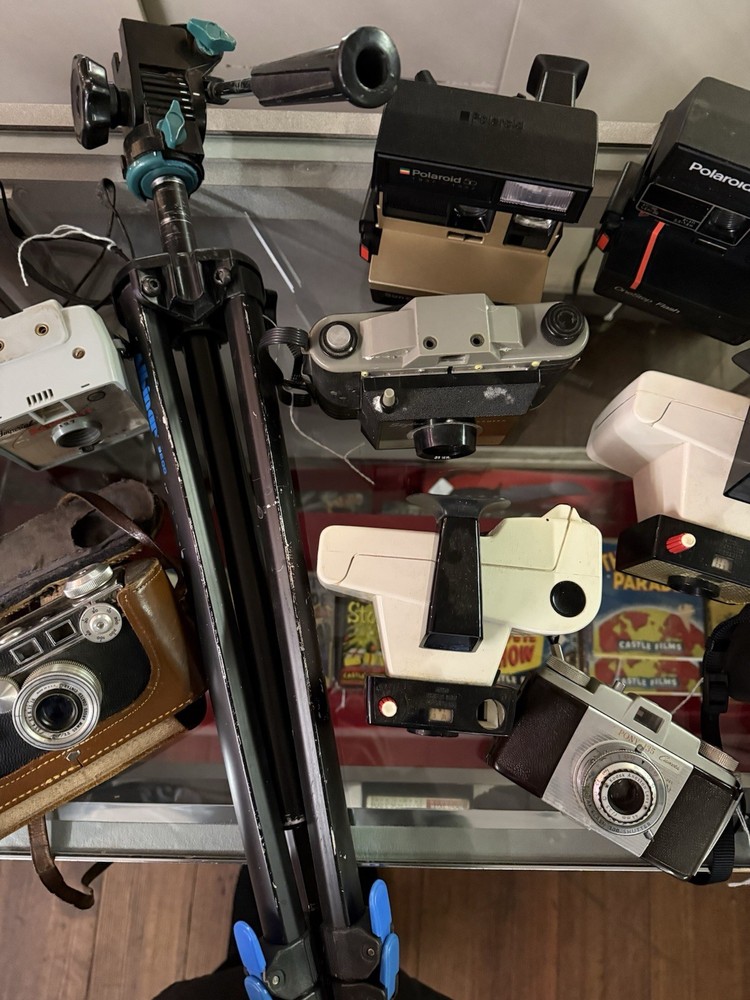 Huge Vintage Camera Lot Untested