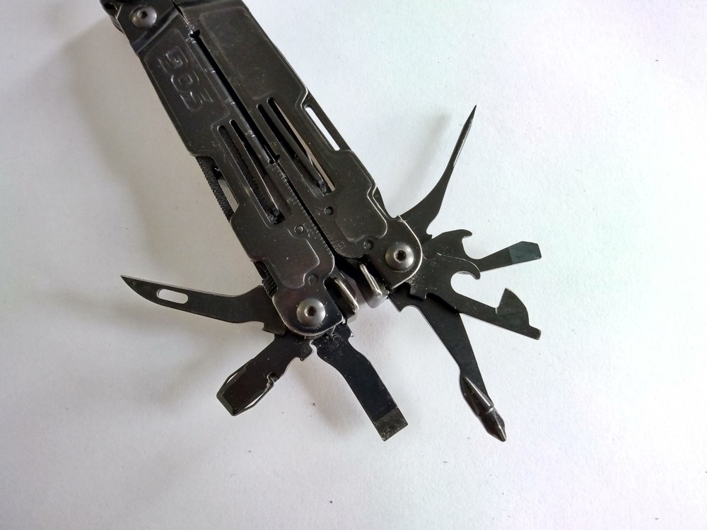 SOG Power Access Assist Multi Tool Black [E011]