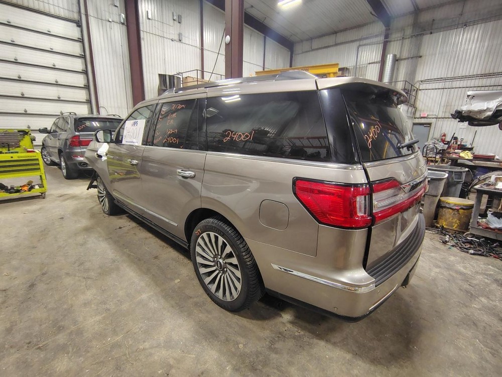 Camera/Projector Camera Windshield Mounted Fits 18-22 NAVIGATOR 1464050