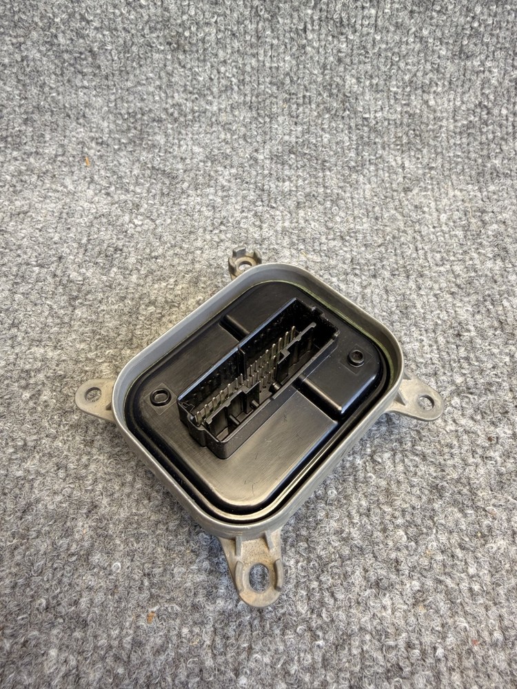 2017-2024 TESLA MODEL 3 Y HEADLIGHT BALLAST CONTROL MODULE UNIT OEM 1532925-09-E
