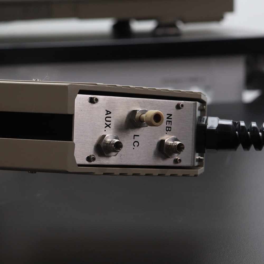 Applied Biosystems MDS Sciex API 3000 LC/MS/MS Mass Spectrometer System