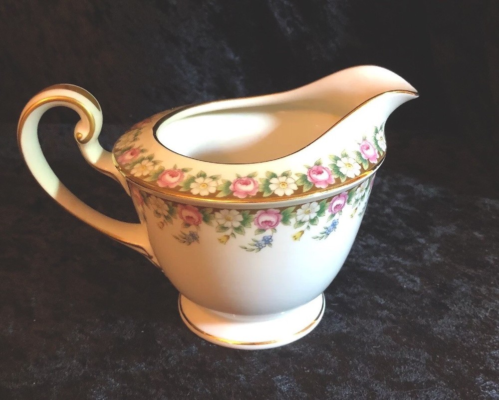 Noritake Beverly 5162 Creamer