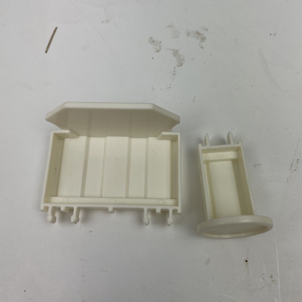 Rokenbok 2 White Wall Pieces