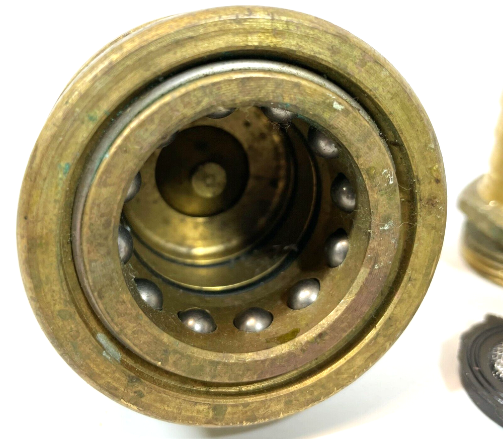 EATON Hansen 1in Hydraulic Quick Connect Hose Coupling Brass B8HP36