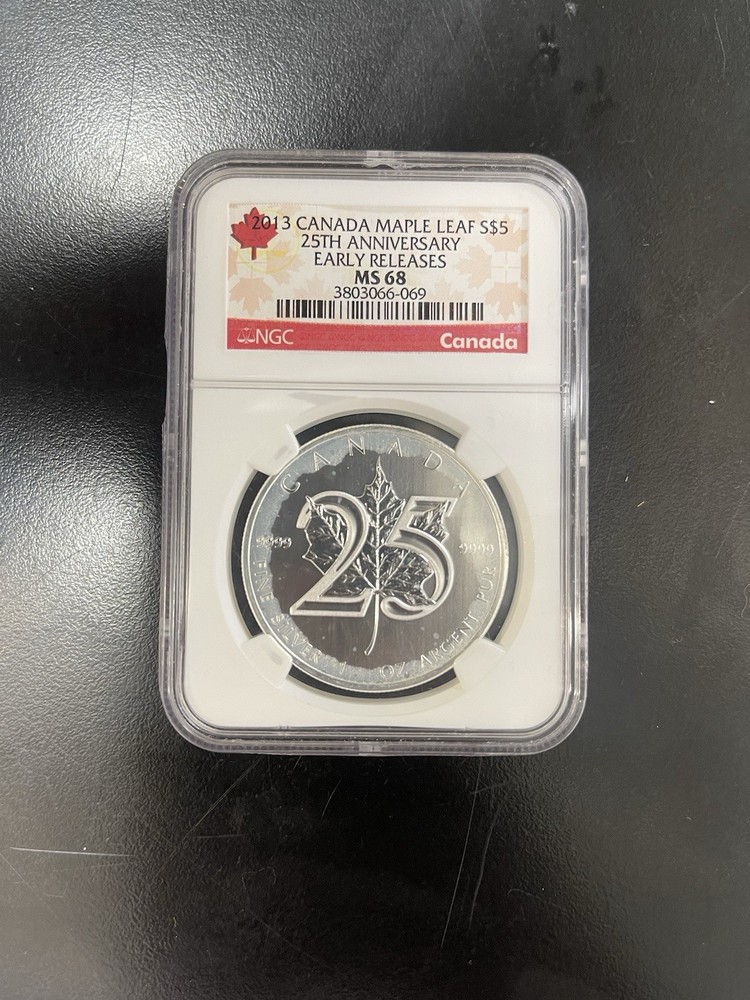 2013 Canada Silver Maple Leaf 25th Anniversary NGC MS 68