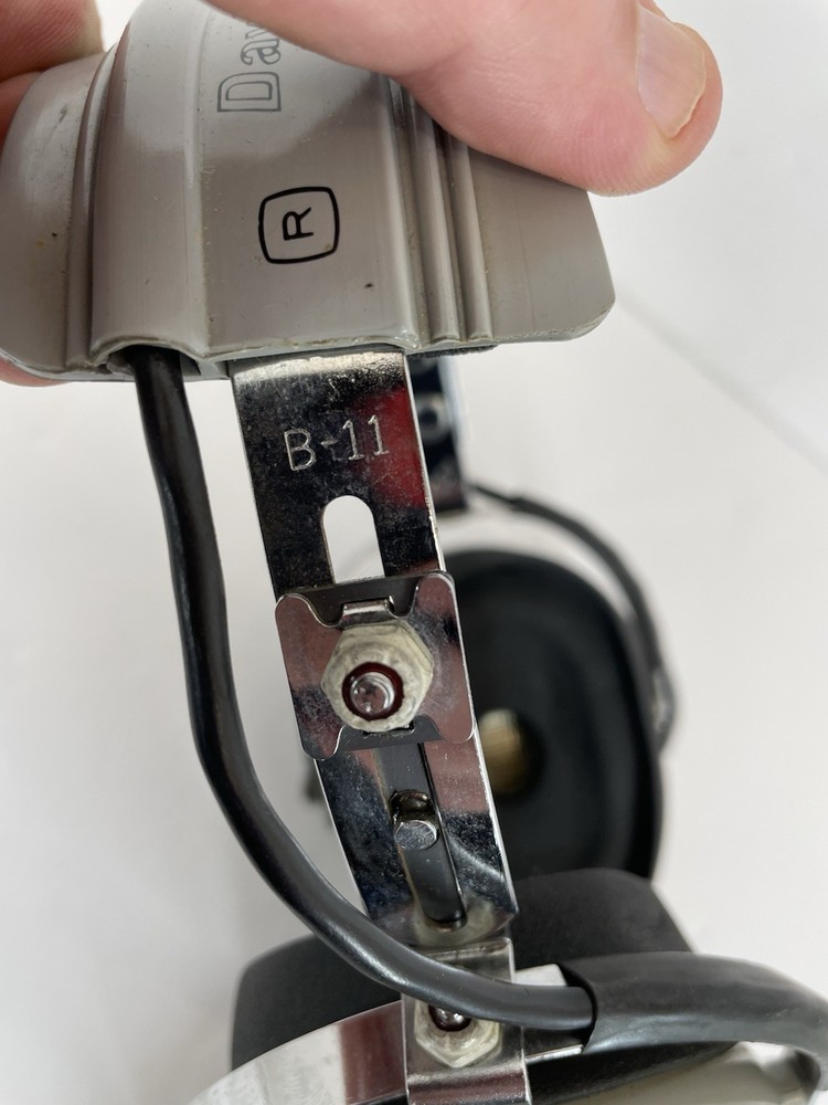 David Clark M234 Aviation Headset Working