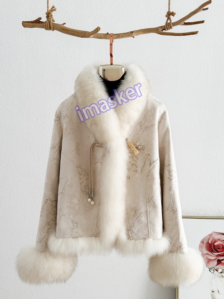 Women's Real Fox Fur Collar Down Jacket Short White Down Jacquard Jackets