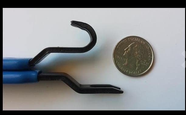 Universal Auto Repair Tool for Separating Electrical Connectors - 1, black