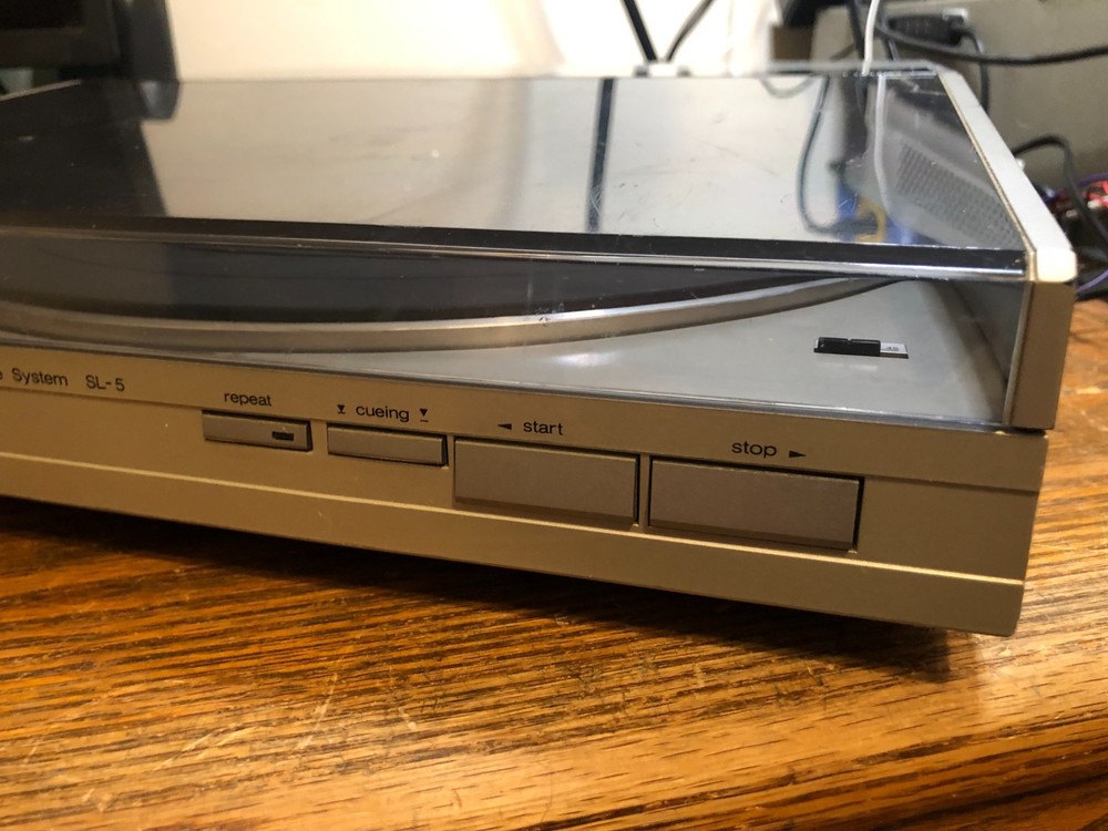 Working Technics SL-5 Direct Drive Linear Tracking Turntable w/ cables