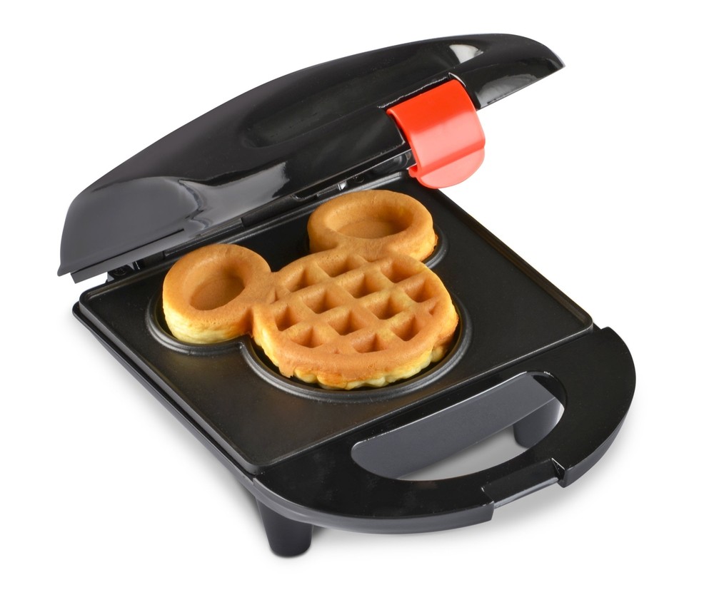 Disney DCM-9 Mickey Mini Waffle Maker, Black