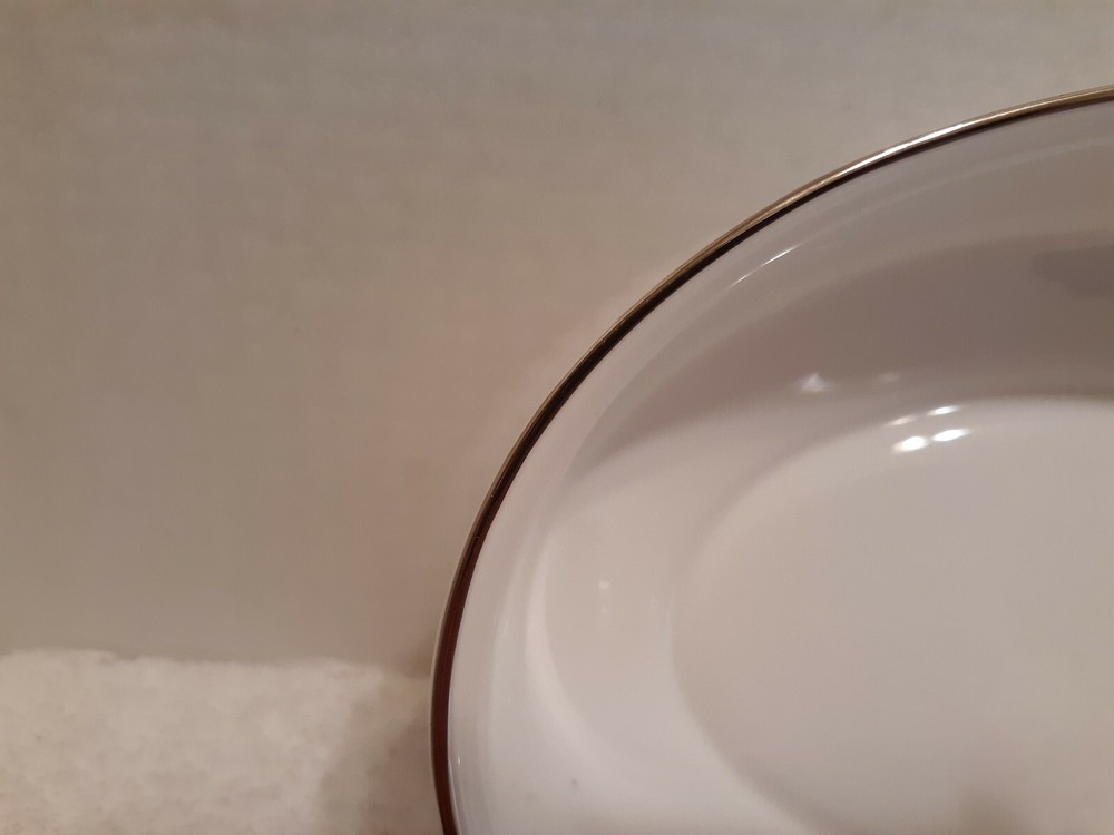 Royal Worcester Chelsea Oval Serving Bowl