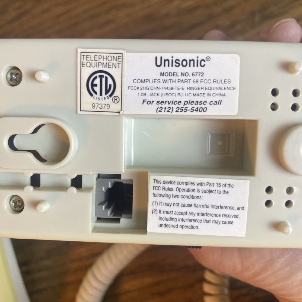 1995 Unisonic Model 6772 Wall Phone