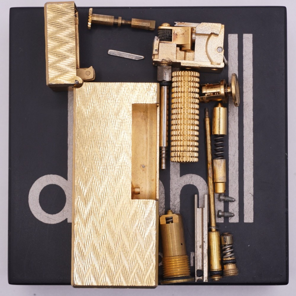 Dunhill Rollagas Lighter Gold CHEVRON Pattern-Ultrasonically cleaned_Working