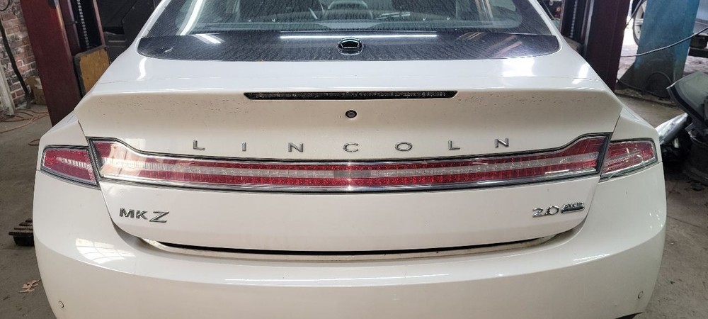 14 Lincoln MKZ Camera/Projector Radar Unit Mounted Rear Bumper Side