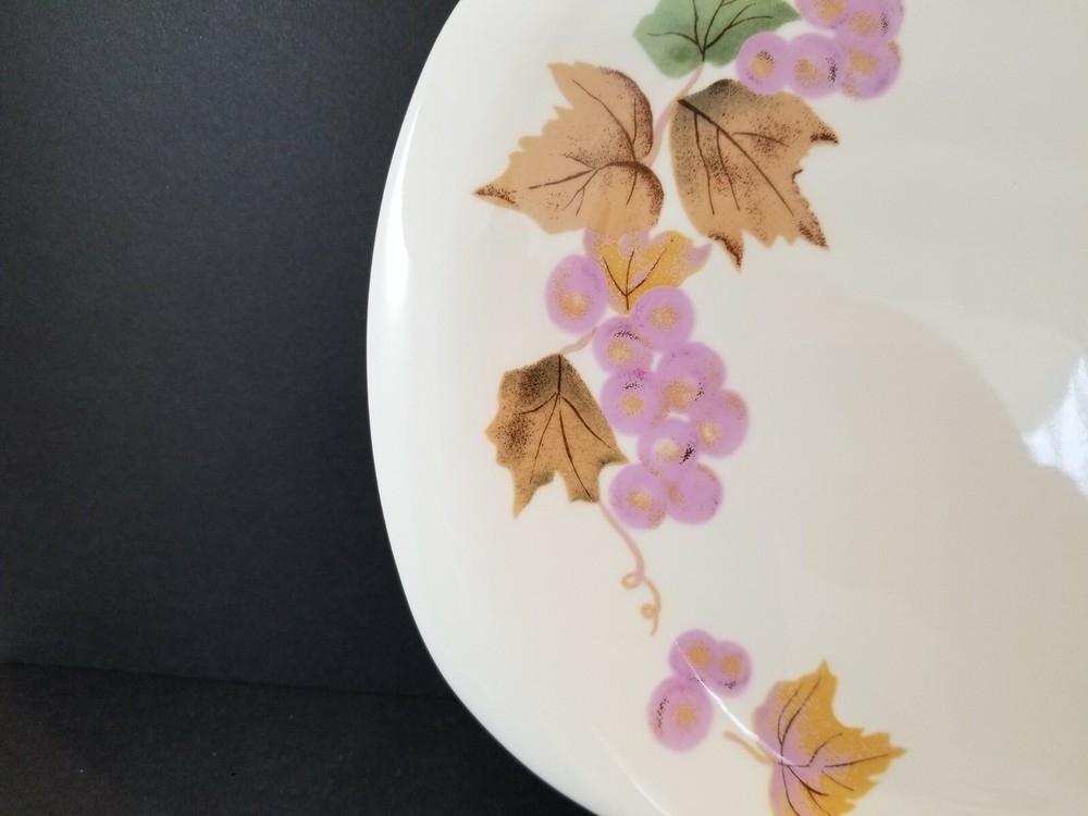 Grapes By Iroquois 13" Serving Platter