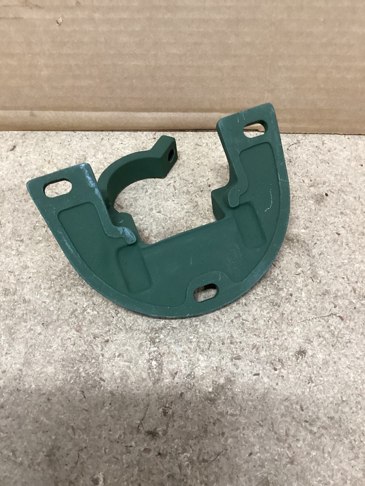 Support steering column M35A2/2.5T 2530-00-040-2218