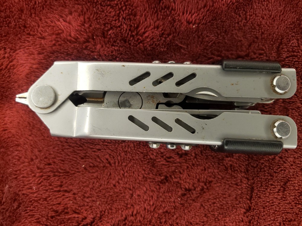 🔪🔪 Gerber Multi Tool Needlenose MP400 with scissors 4sw