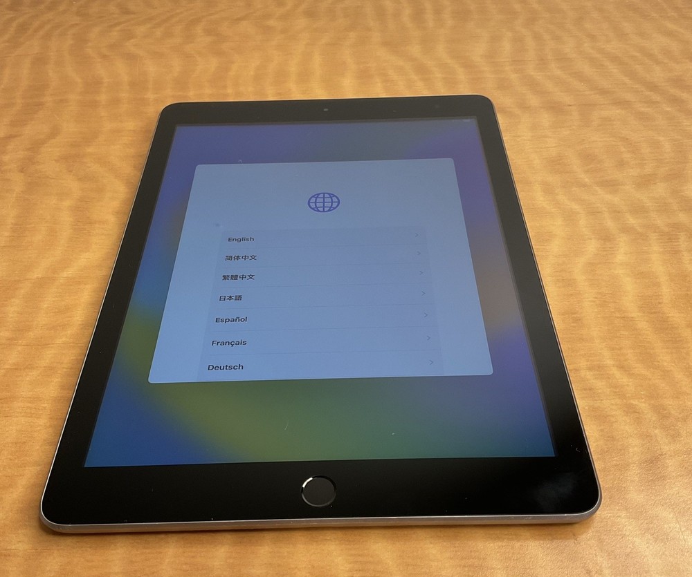 Apple iPad 5th Gen 9.7" A1822 | LOCKED