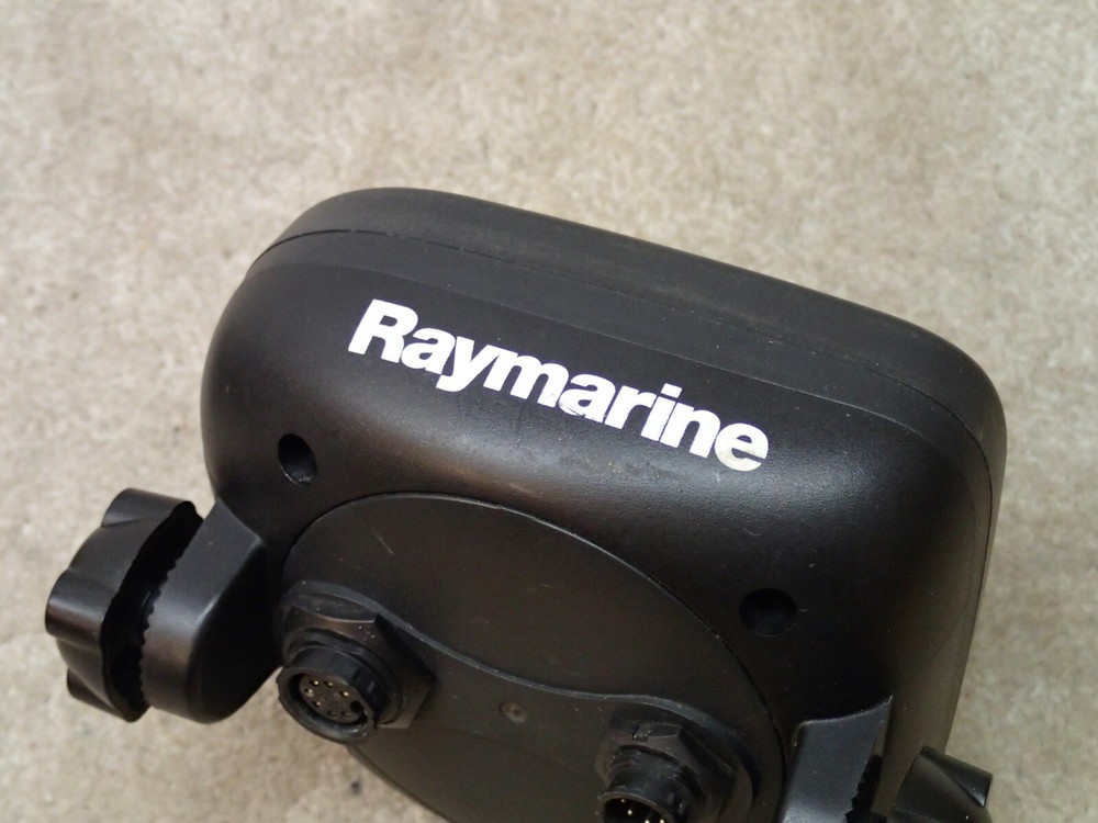Raymarine DS400X Fishfinder Head Only Incomplete Untested