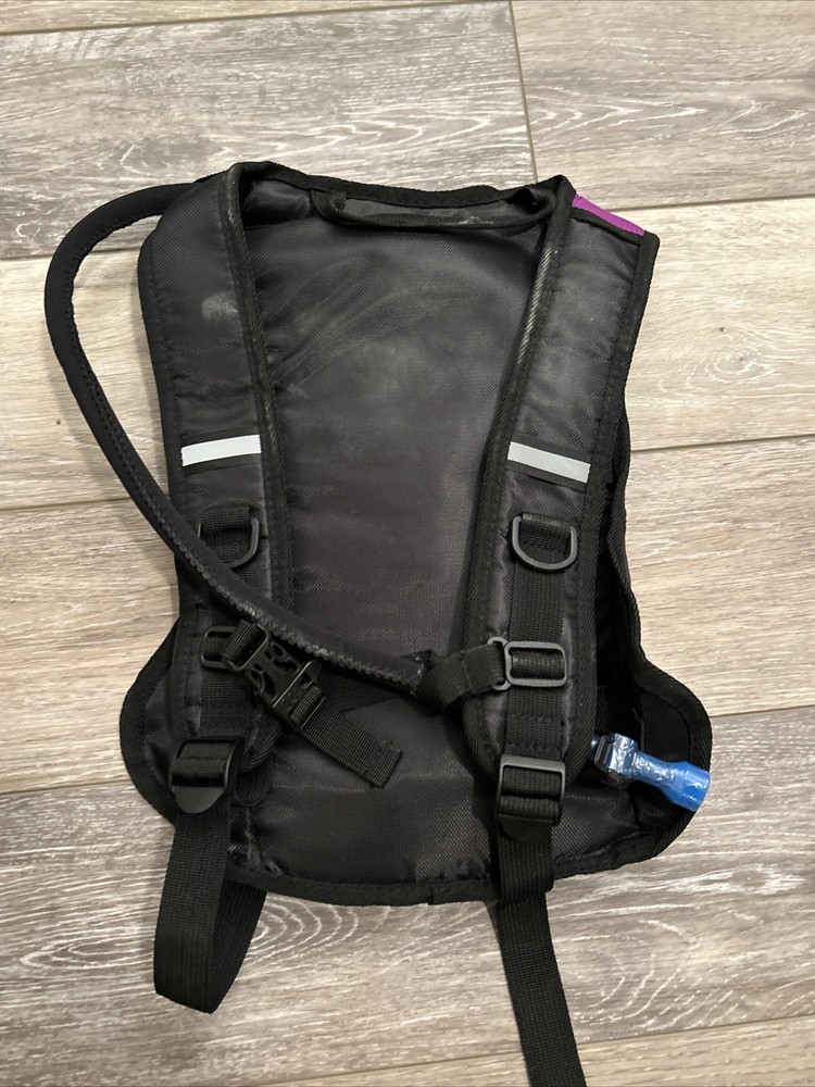 Duro Sport Hydro-pro 2L Hydration Backpack - New