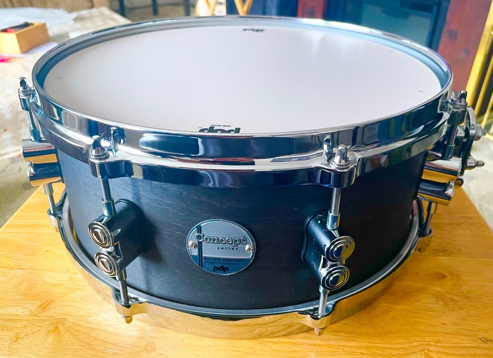 PDP CONCEPT BLACK WAX