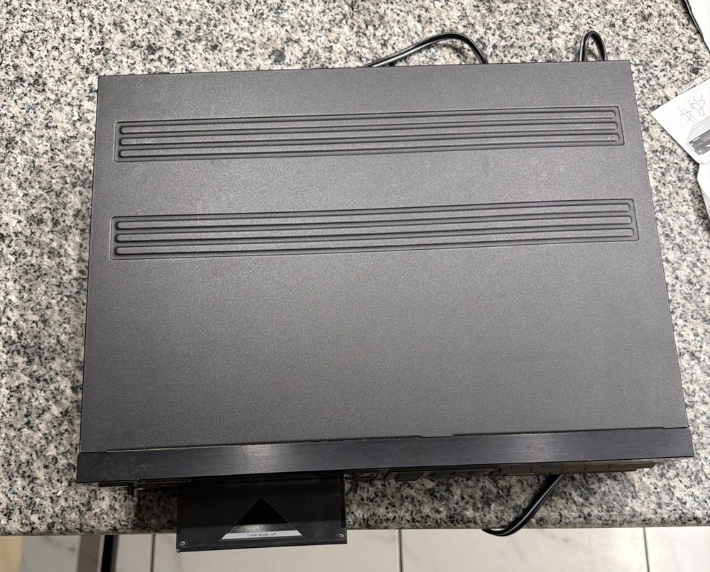 PIONEER PD M60 Multi-disc Cd Player!!! Without Remote Tested Works