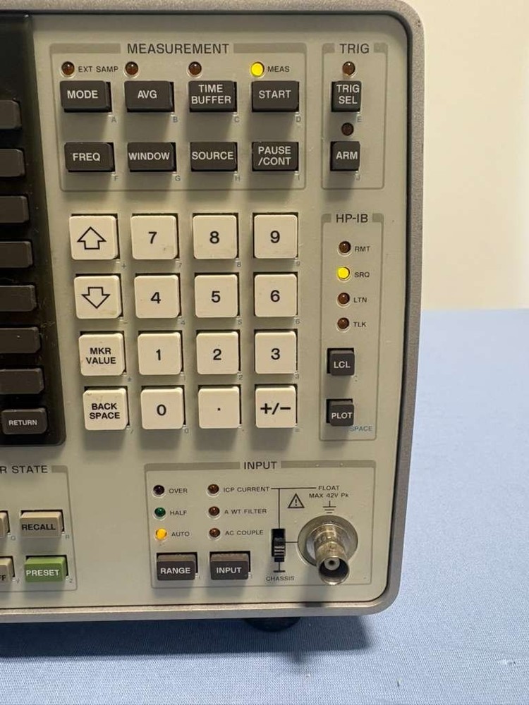 HP Hewlett Packard Dynamic Signal Analyzer Model 3561A