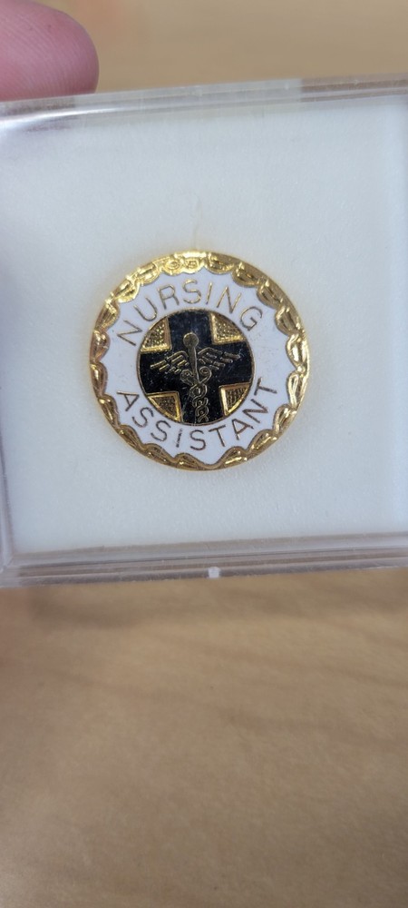 Nursing Assistant Enamel Lapel Pin Badge DA7