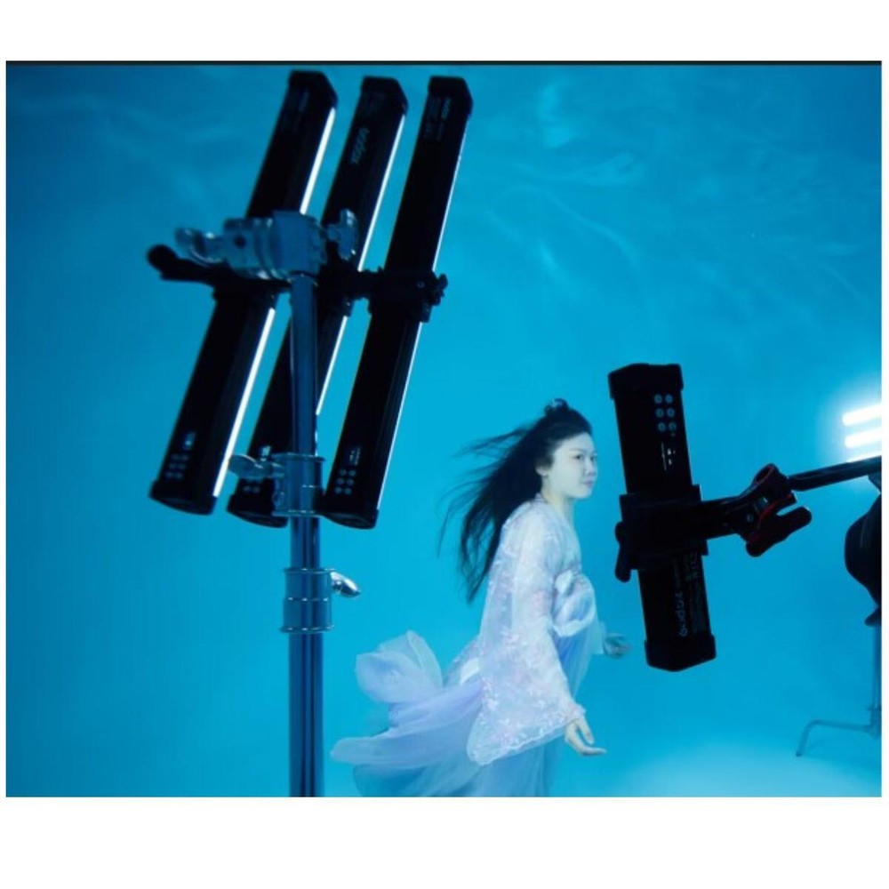 Godox WT-C01 Adapter for dive light WT25, WT40, WT60.