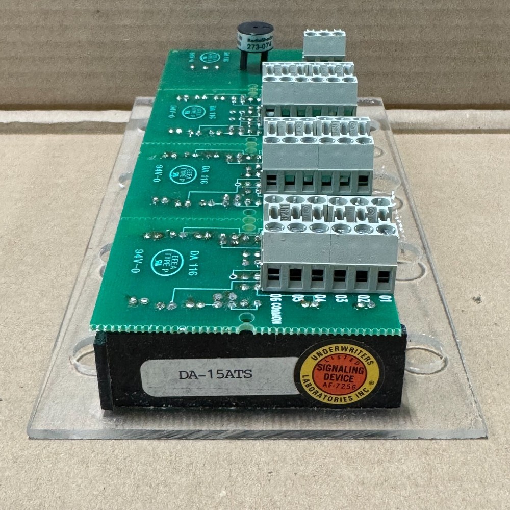 L.E.D. LIGHT ENGINEERED DISPLAYS DA SERIES DA-15ATS DIRECTORY ANNUNCIATOR