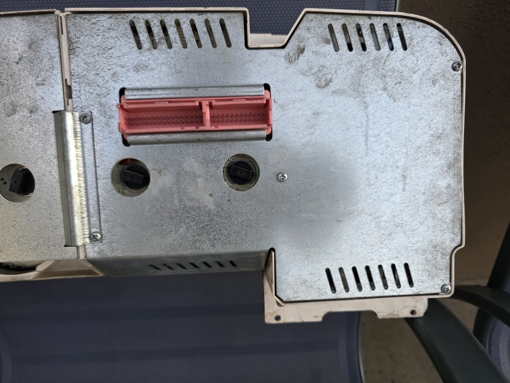 Freightliner Century Cluster Dash Panel A22-48313-011