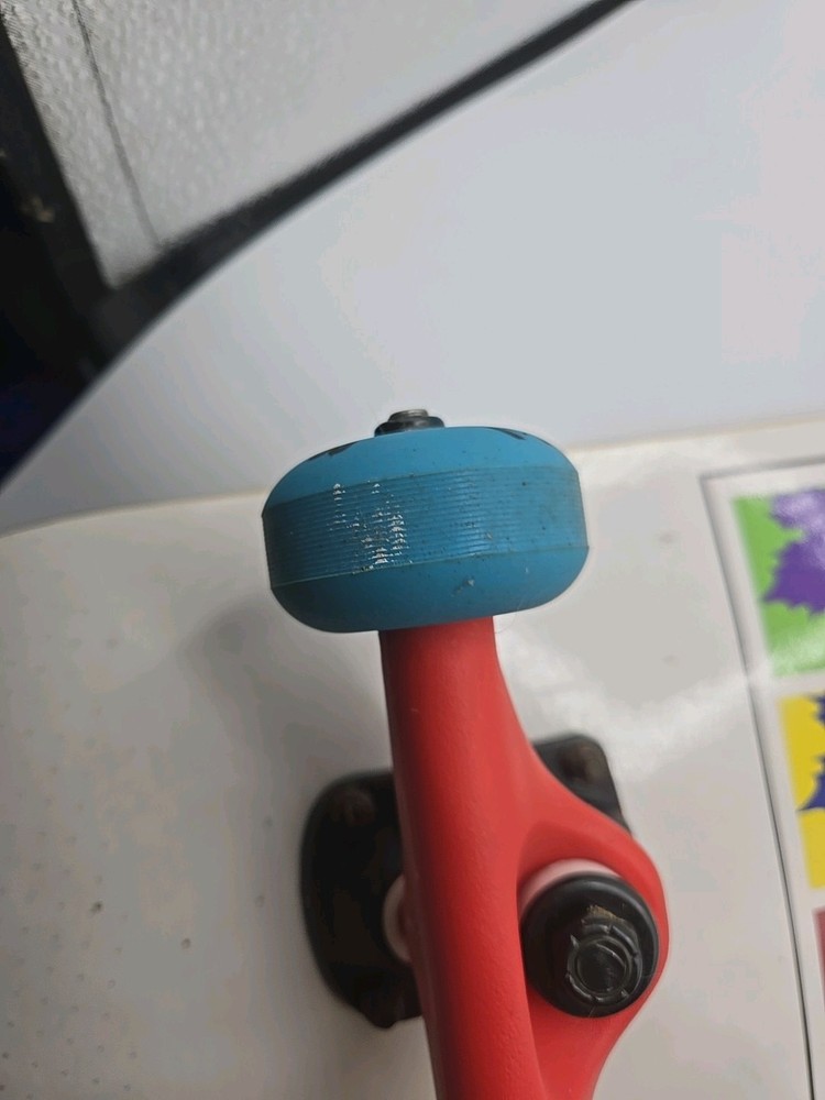 Maple Skateboard Skateboards Complete Trucks, Wheels Maple Leaf Collection