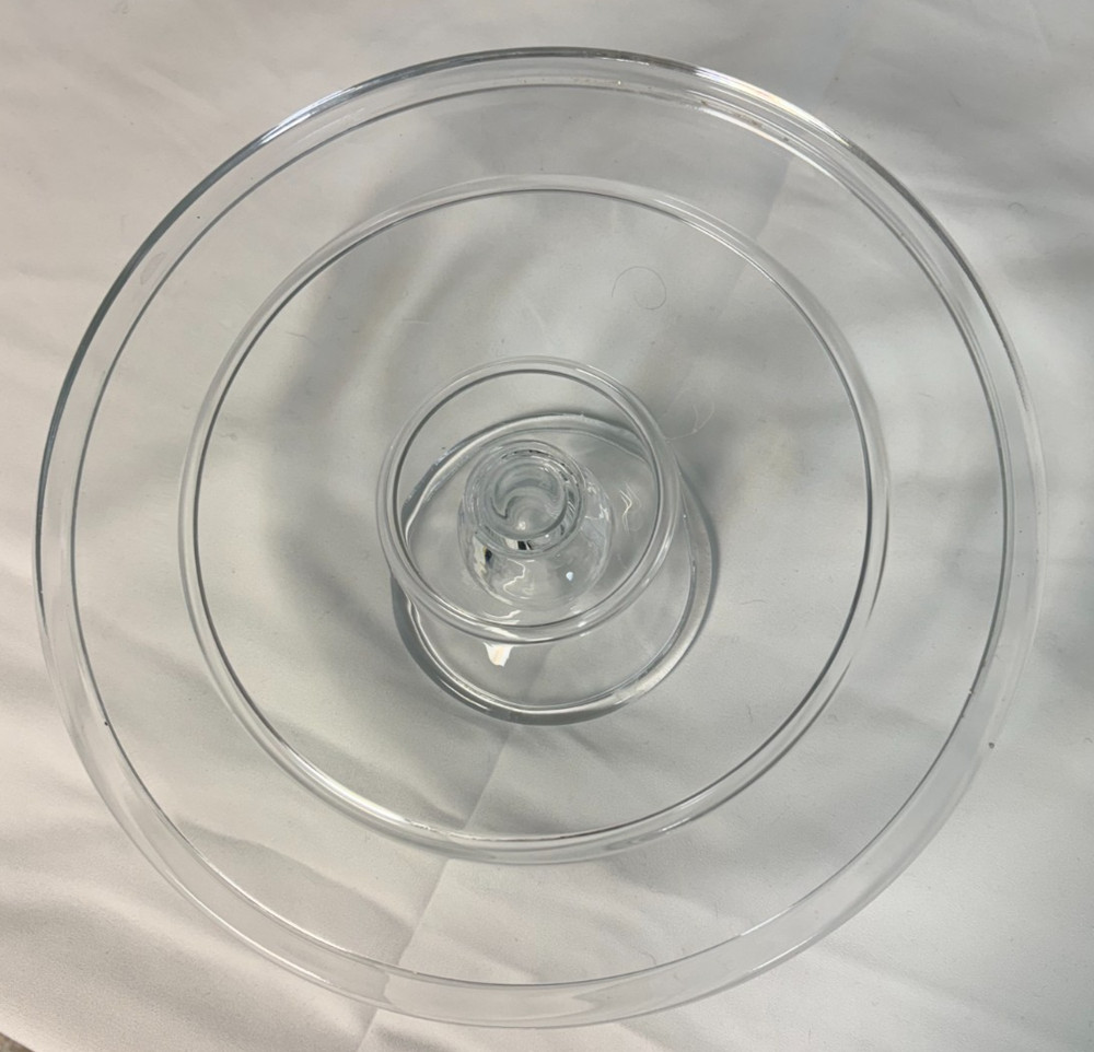 Clear Unbranded Cake Stand 10 Inch diameter 3" High