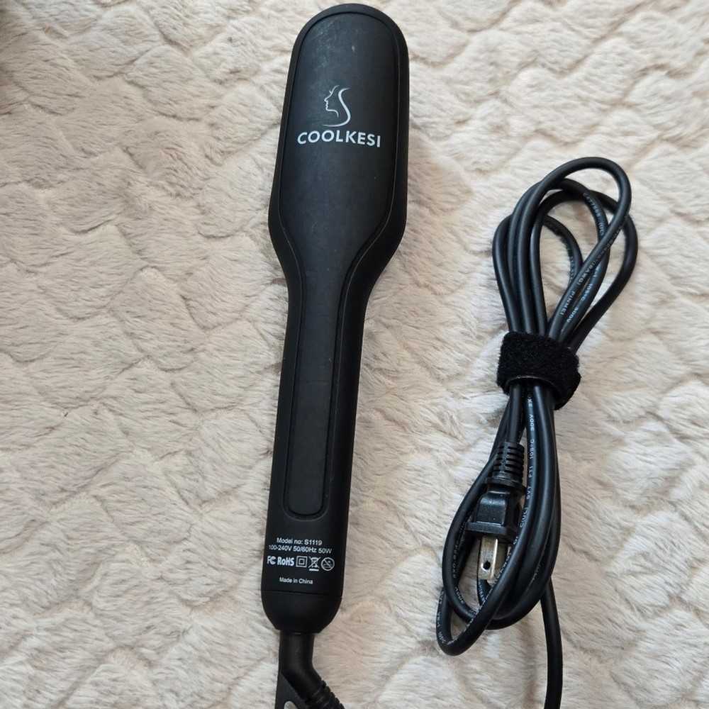 COOLKESI Ionic Hair Straightener Brush