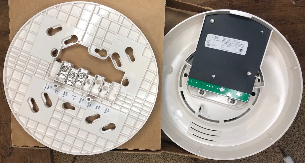 NEW System Sensor B224BI Intelligent Isolator Base