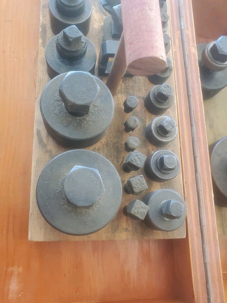greenlee knockout set 25 Pieces