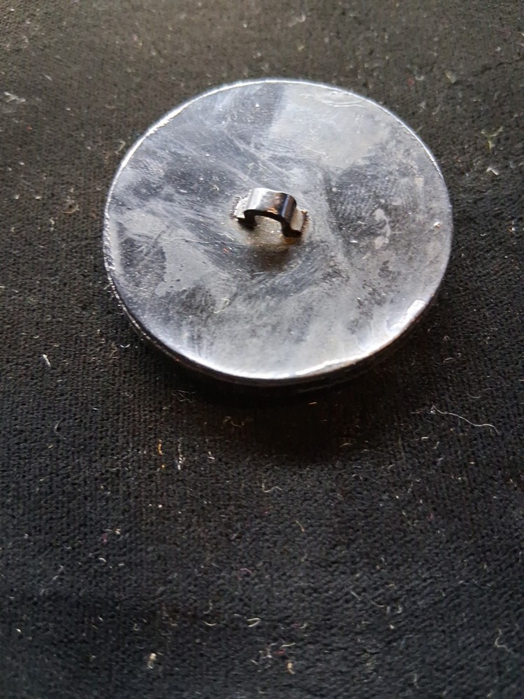 Vtg Flower Button