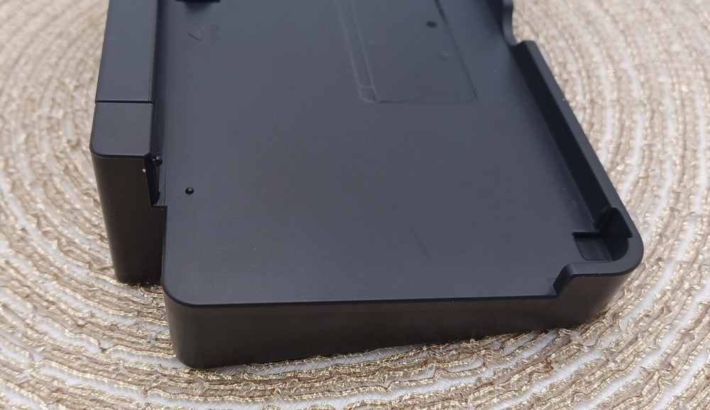 Nintendo 3DS Charging Dock Station Black Original Authentic