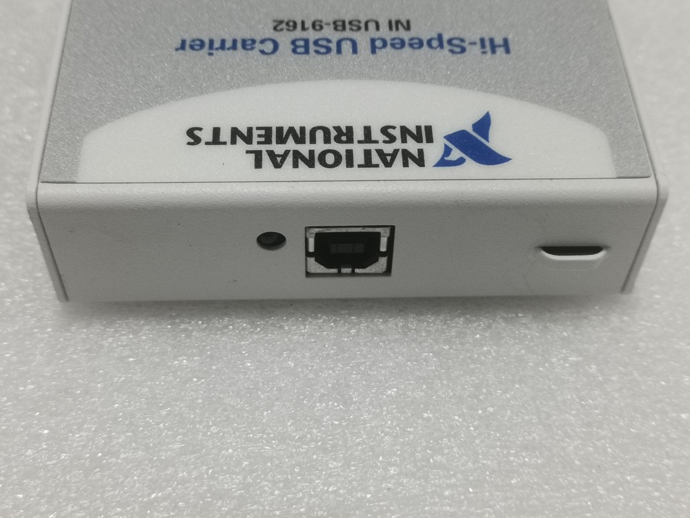 USB 9162 National Instruments NI USB-9162 cDAQ Chassis / Single Module Carrier