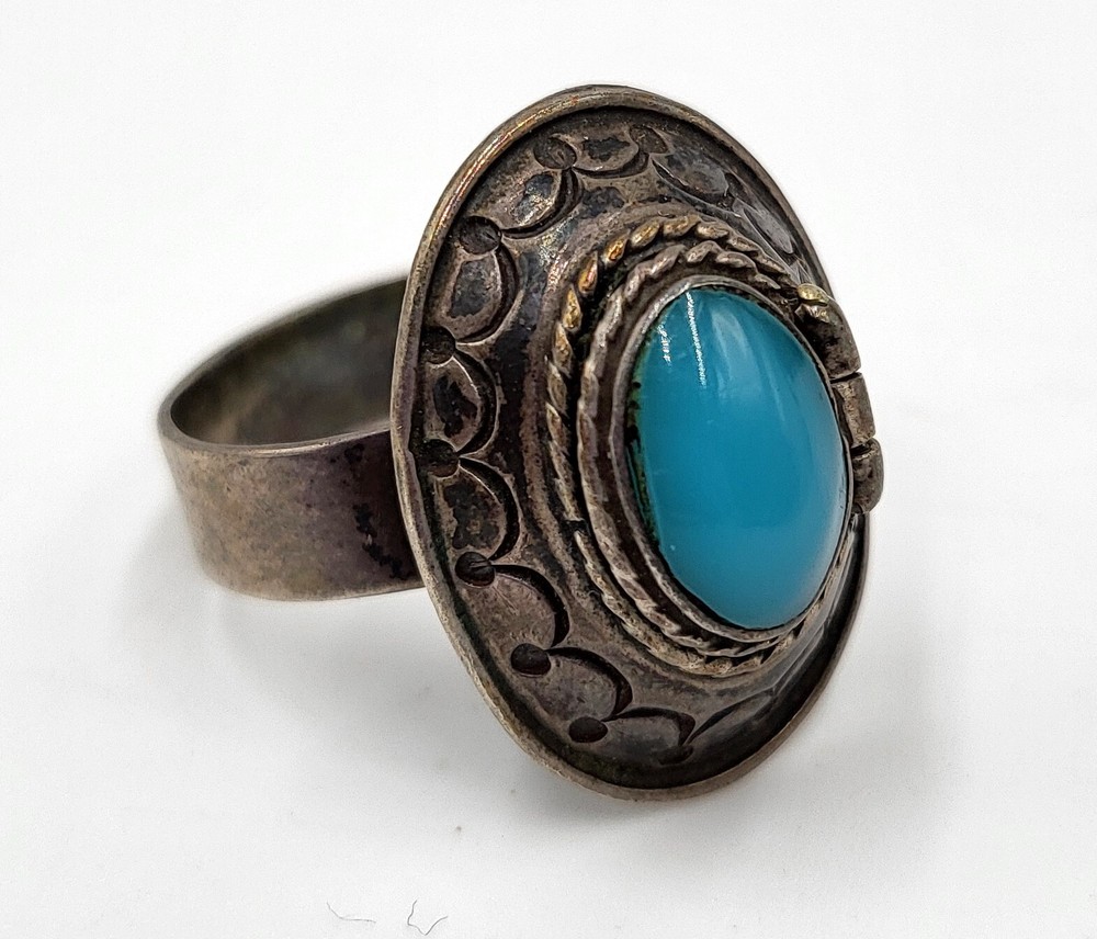 TURQUOISE SNUFF RING MADE IN MEXICO STERLING? SIGNED ARCO SOMETHING