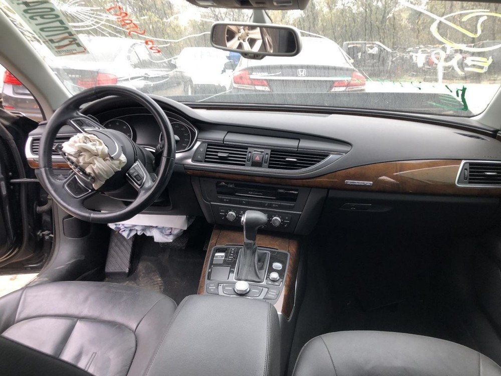 2012-2015 AUDI A7 Multimedia CD SD Card Player Control Unit (dash mtd) 907747