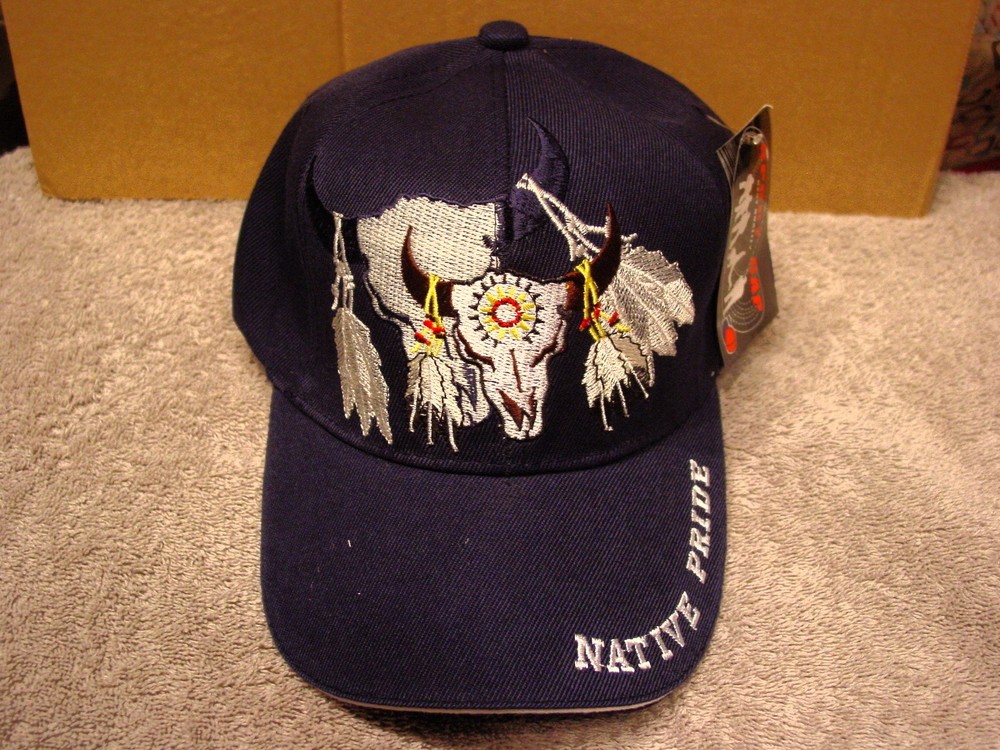 NATIVE PRIDE BULL SKULL #3 BASEBALL CAP ( BLACK )