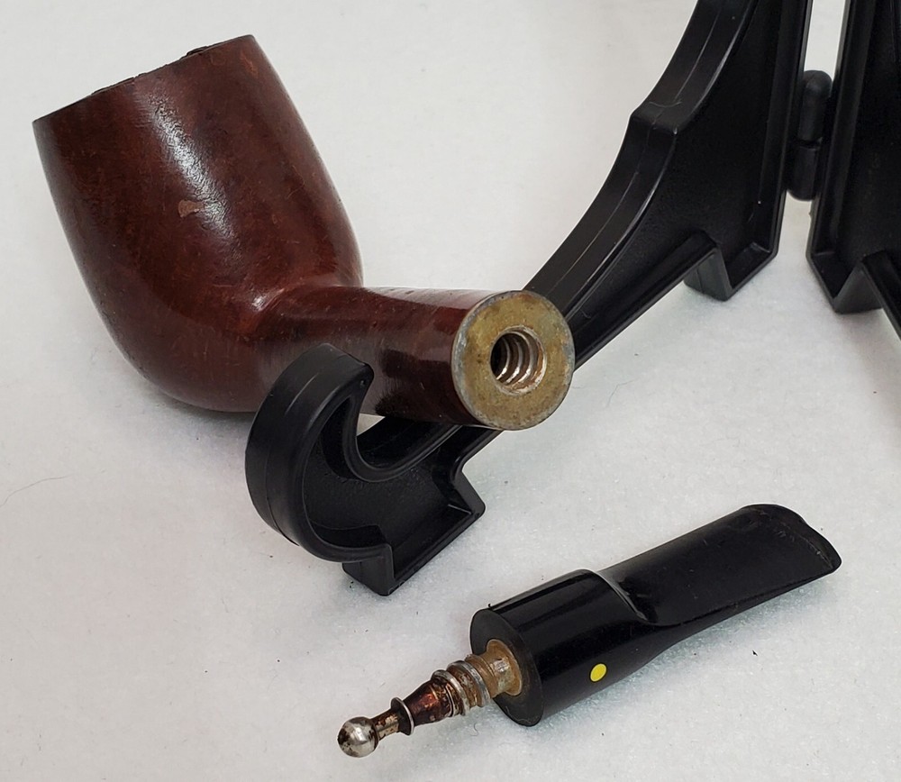 Willard Imported Briar Yellow Dot Pipe with Stinger