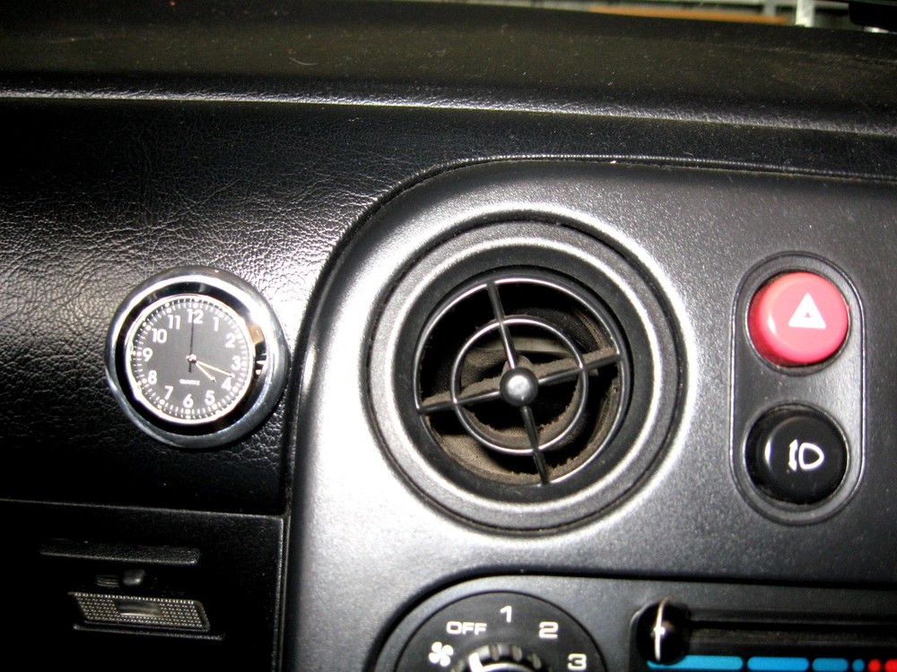 British made Classic Car Dashboard Clock - Seiko Instrument